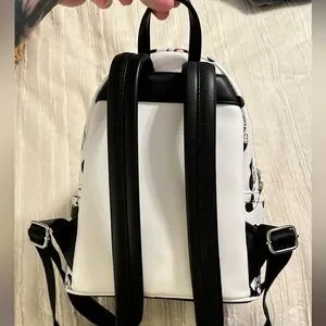 Loungefly Panda Backpack - Black and White Amazon.com: Loungefly DreamWorks Kung Fu Panda Mini Backpack  main image 4